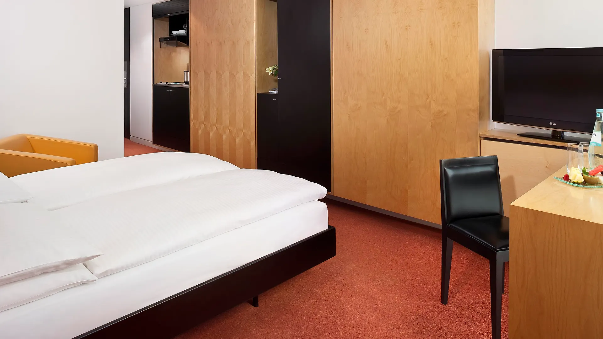 Innside By Melia Duesseldorf Seestern Hotel Dusseldorf